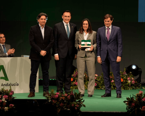 Aceite Luque Ecológico Recibe la Bandera de Andalucía al Mérito Medioambiental